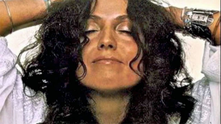 Maria Muldaur - Now You're Down in The Alley