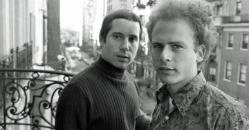 Simon & Garfunkel - The Only Living Boy in New York